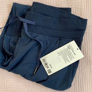 New Lululemon Dance studio Joggers